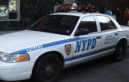 Cops Flood Bronx Court With 11,000 Signatures To Spare ‘Cooler Cop’ From Prison