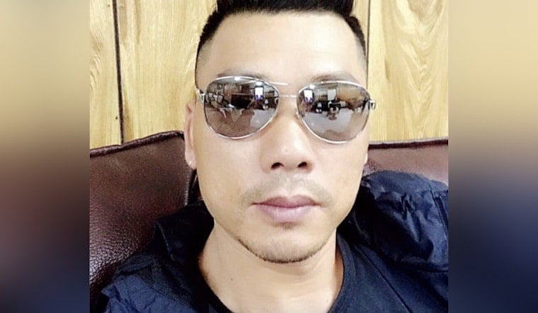 Cops Hunt Midtown Suspect After 65-Year-Old Roughed Up Near 53rd