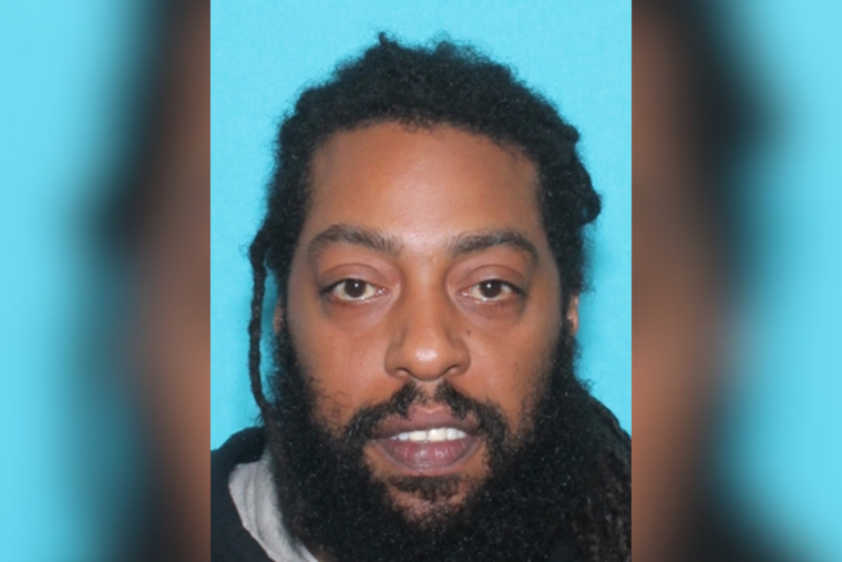 Cops Hunt Pittsburgh Driver Accused Of Pulling Gun In Verona Road-Rage Chase