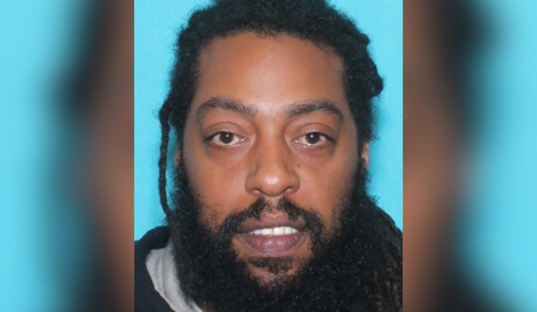 Cops Hunt Pittsburgh Driver Accused Of Pulling Gun In Verona Road-Rage Chase