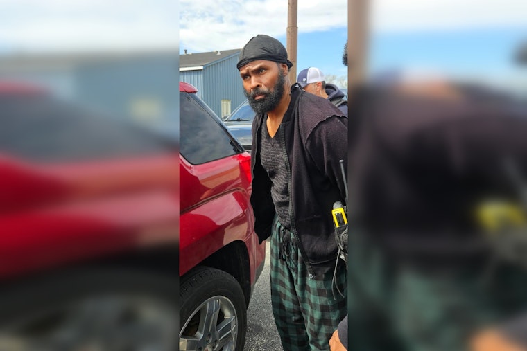 Cops Nab Chicago Fugitive Outside Lansing Gym