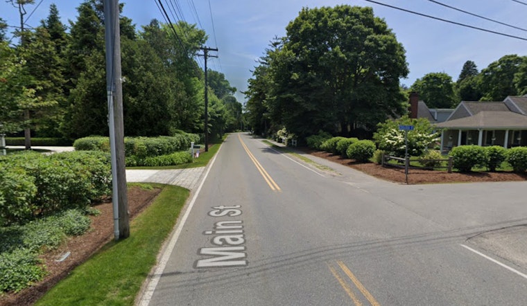 Cotuit Close Call As Crane Crashes Between Two Homes