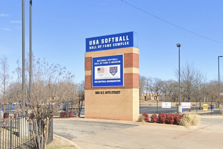 Cowgirls Stun No. 1 Sooners In Bedlam Shock At Devon Park
