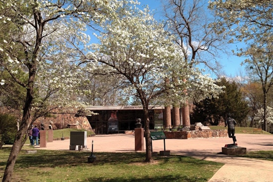 Creekside Shake-Up: Safdie Tucks New Cherokee Heritage Center Into Tahlequah Woods