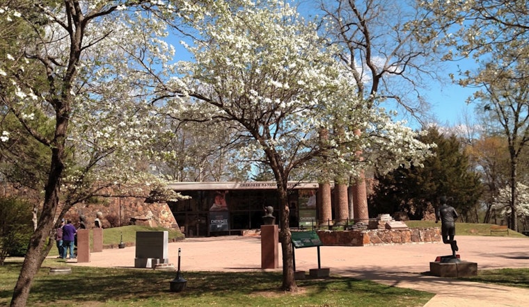 Creekside Shake-Up: Safdie Tucks New Cherokee Heritage Center Into Tahlequah Woods