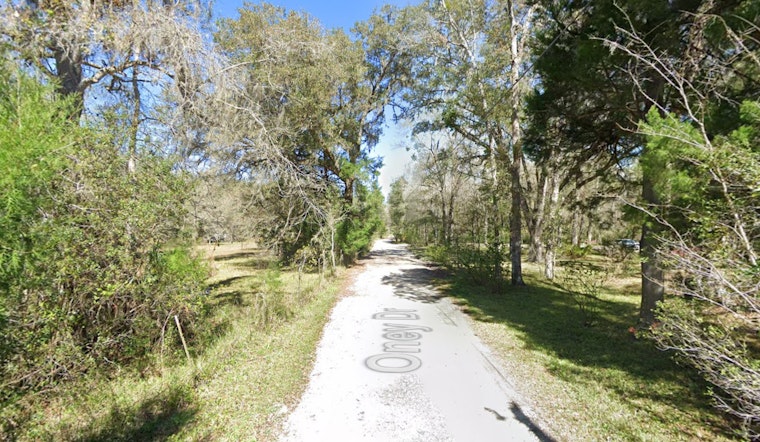 Crews Battle Oney Drive Blaze as Brooksville Block Urged to Stay Clear