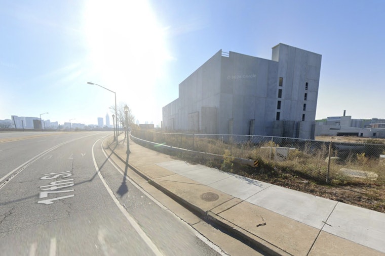 Crews Roar Back To Stalled UrbA ATL Site Near Atlantic Station