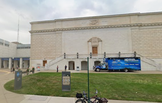 Crowds Pack Detroit’s DIA as Anishinaabe Blockbuster Shuts Its Doors