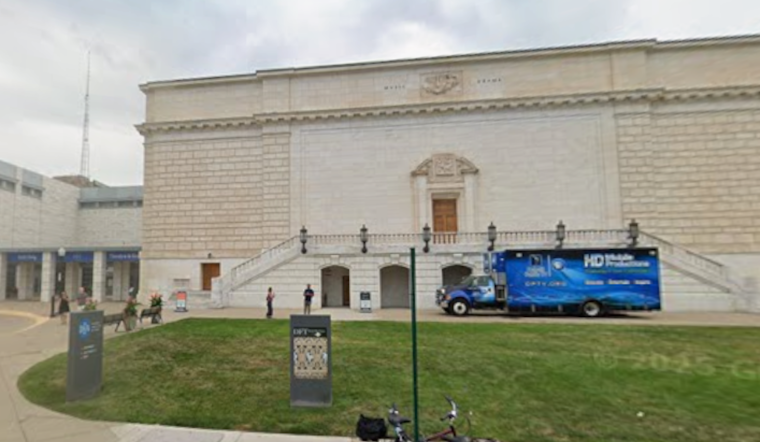 Crowds Pack Detroit’s DIA as Anishinaabe Blockbuster Shuts Its Doors