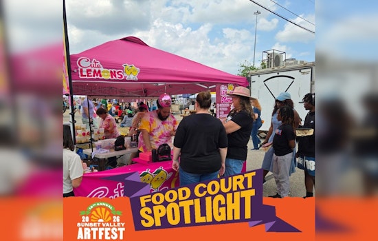 Crowds Pack Sunset Valley Artfest As Toney Burger Center Turns Into Pop-Up Bazaar