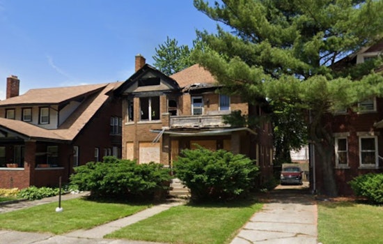 Crumbling Detroit House Rains Bricks On The Block, Neighbors Fear The Worst