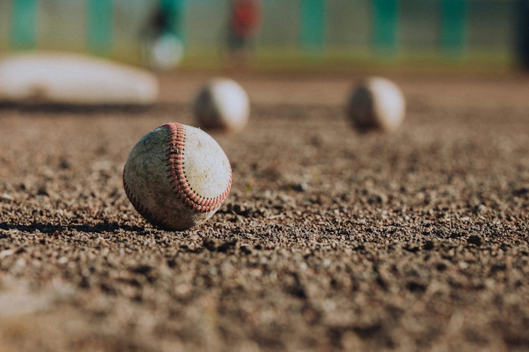 Cubs Phenom Cade Horton Jets To Texas After Scary 'Not Good' MRI