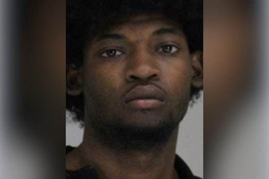 Dallas Cops Launch Manhunt For Teen In Sunnyvale Street Slaying