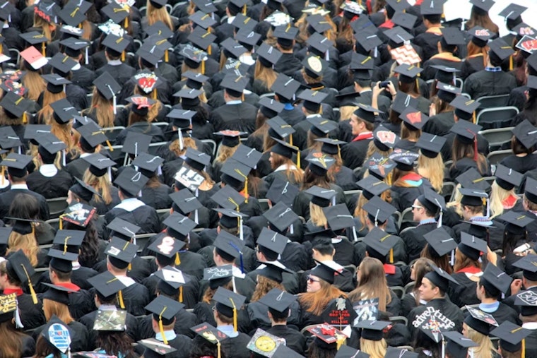Dallas Cracks Top Tier for Grads Chasing Paychecks and Play