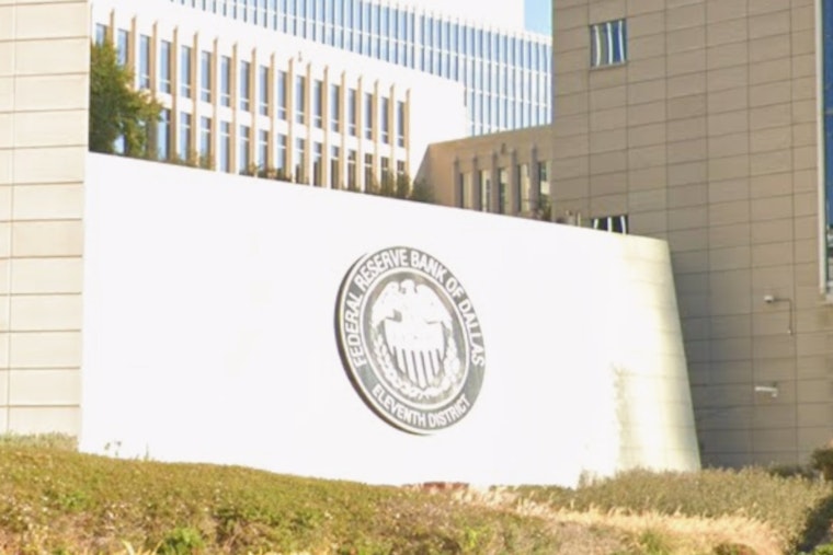 Dallas Fed Chief Maps Quiet Retreat From $6.6 Trillion Balance Sheet