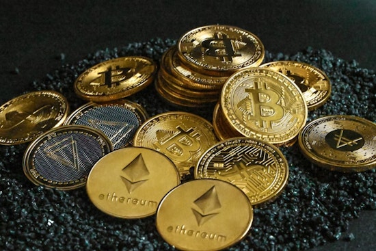 Dallas Schwab Customers Get Green Light To Trade Bitcoin And Ether