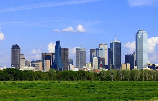 Dallas Wakes to Blue Skies With Weekend Storms Lurking in the Wings