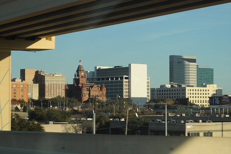 Dallas Wakes Up Easy, But Weekend Skies Are Looking Mean