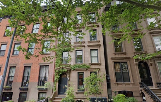 Daniel Craig, Rachel Weisz Score Blockbuster Payday On Cobble Hill’s Strong Place