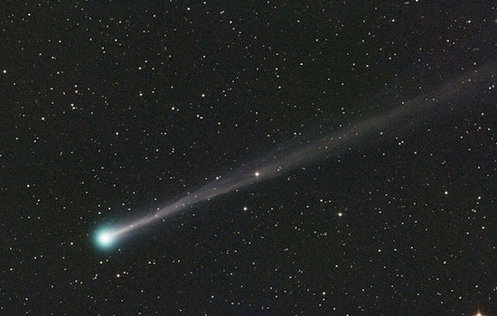 Dawn Drama Over Columbus As Ancient Comet Crashes The Morning Sky