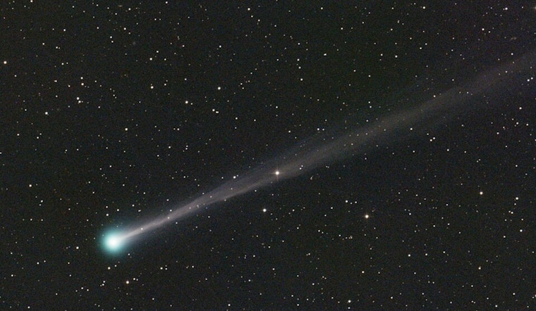Dawn Drama Over Columbus As Ancient Comet Crashes The Morning Sky