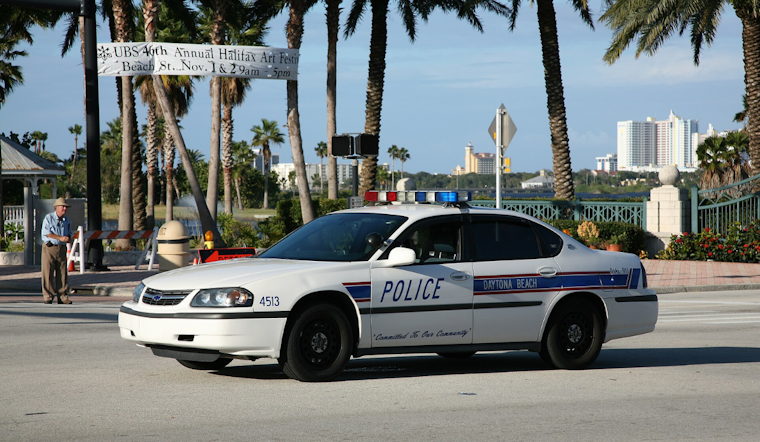 Daytona Beach Dad Bolts From Cops, Dumps Little Girl In The Woods
