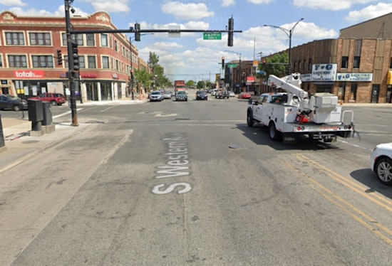 Deadly Semi Crash Kills Pedestrian on Western Avenue in Chicago Lawn