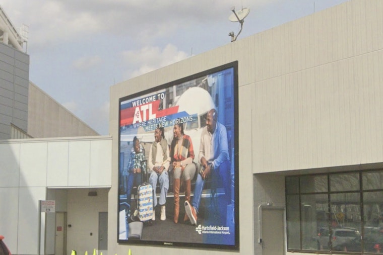 Delta’s Mega Sky Club Turns Atlanta Layovers Into Living Room Time