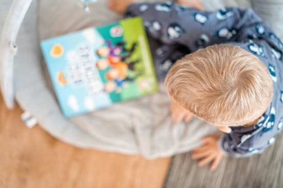 Dolly's Book Blitz Reaches Every Hoosier Kid Under 5