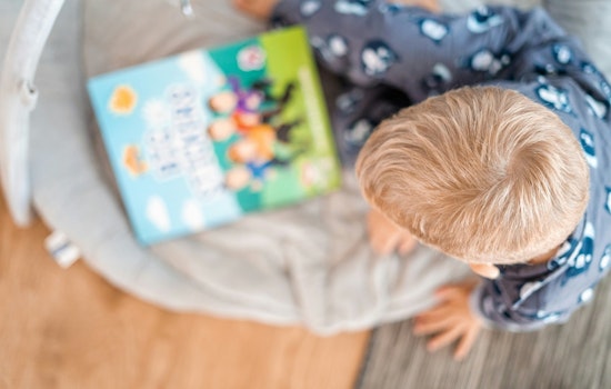 Dolly's Book Blitz Reaches Every Hoosier Kid Under 5