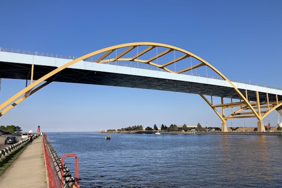 ‘Don Hoan’ Bridge Prank Has Milwaukee Doing A Double Take