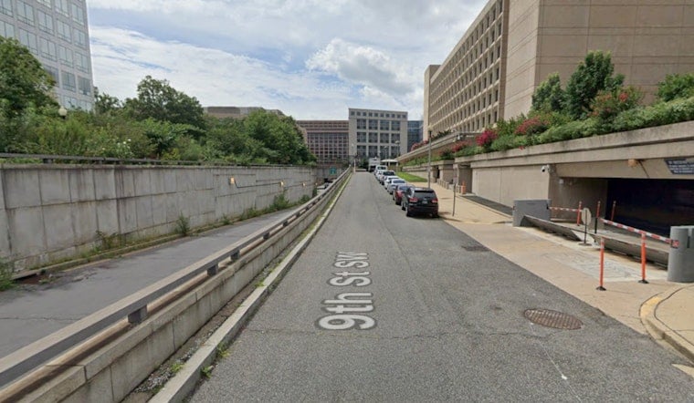 Downtown D.C. Choked With Smoke As Metrobus Bursts Into Flames In 9th Street Tunnel