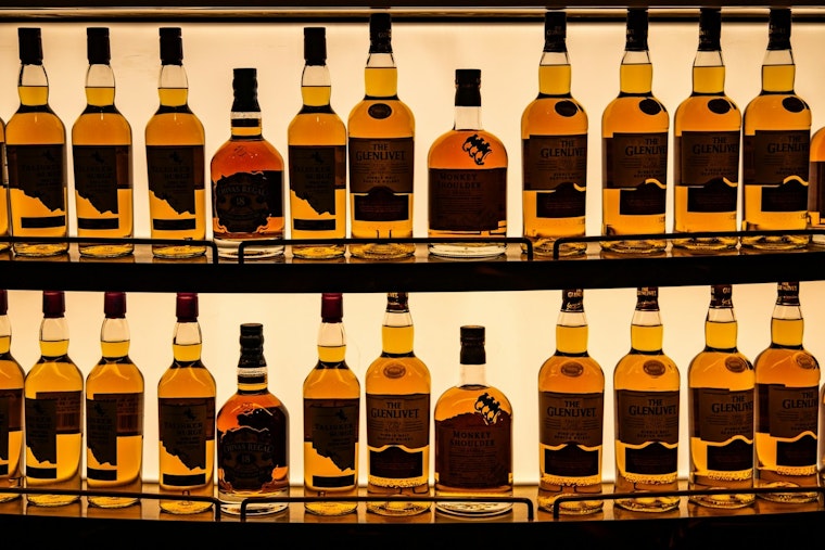 Downtown DeKalb Plots Sip-and-Stroll Booze Zone