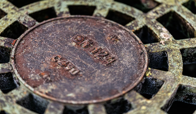 Downtown Manhole Erupts Like Surprise Fountain in Morning Commute