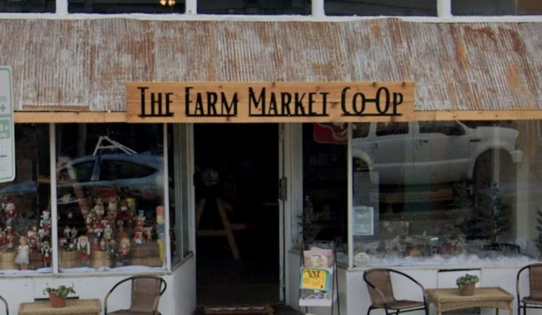 Downtown Memphis Farmers Market Shrinks Into Tiny 16-Seat Farm Table Feast