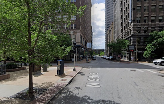 Downtown St. Louis Cop Confronted By Gun‑Waving Suspect, Manhunt On