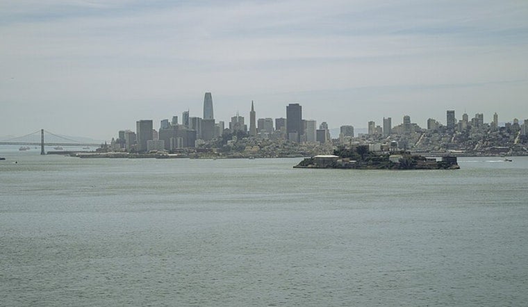 Drizzle And Gray Skies Put A Chill On San Francisco Weekend