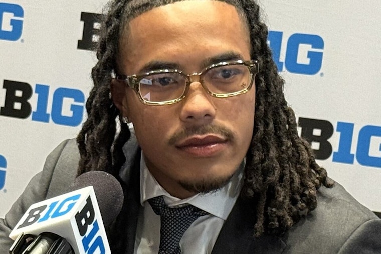 Eagles Jump Cowboys To Snag Makai Lemon At No. 20