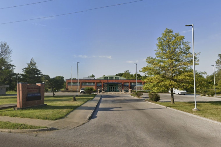 East St. Louis Librarian Who Looted Library, Raided Link Cards Gets 15 Months