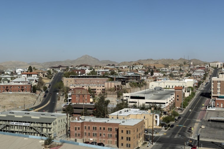 El Paso’s Patio-Perfect Day Could End With Midnight Sprinkles