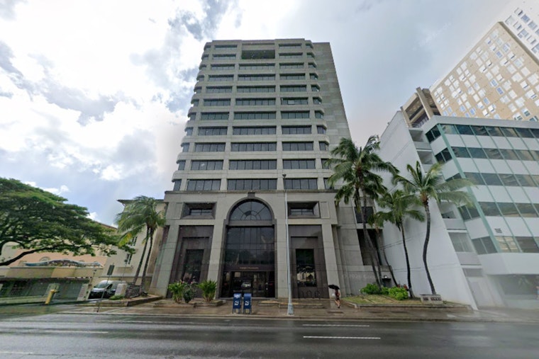 Ellison Eyes 170 Lanai Acres For Plush New Villas Push