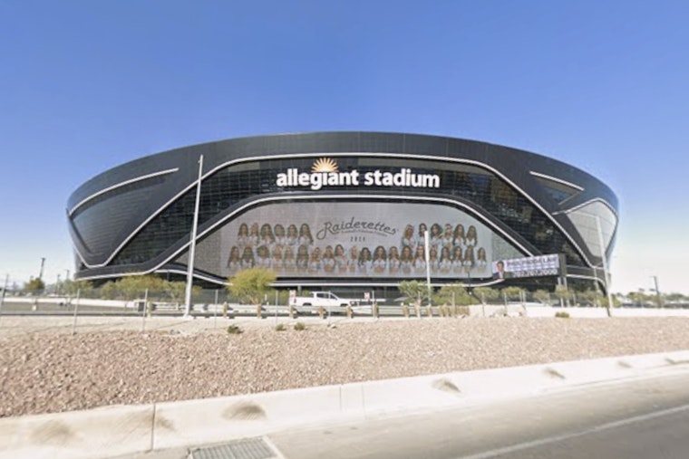 Elton John To Tickle The Ivories At Raiders’ Allegiant Stadium Gala