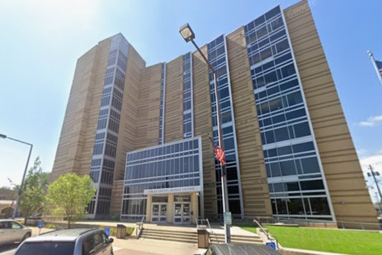 Elyria Courtroom Brawl Spurs Sheriff To Strap Inmates With Shock Sleeves