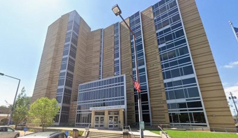 Elyria Courtroom Brawl Spurs Sheriff To Strap Inmates With Shock Sleeves