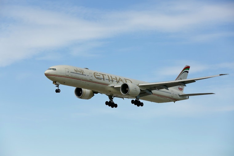 Etihad Cranks Up CLT–Abu Dhabi Route To Daily Marathon Flights