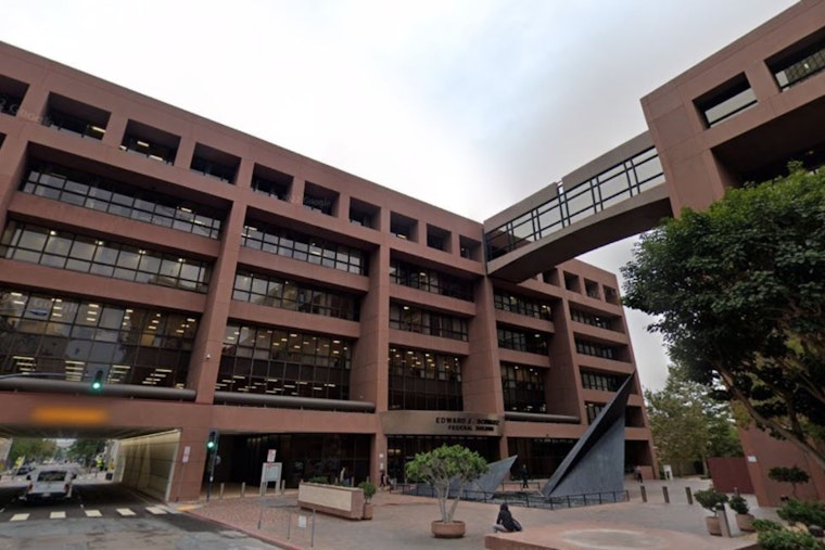 Ex-Ballplayers Strike Out in Del Taco Insider Trading Case