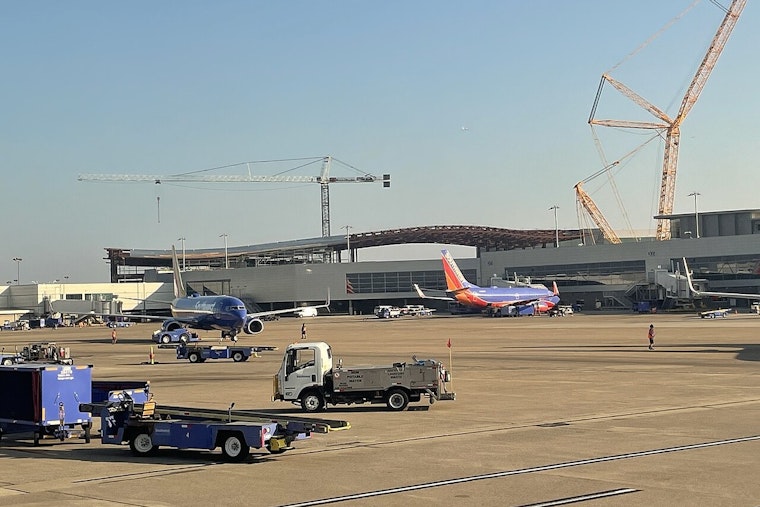 Controller Shortage Triggers Sudden Arrival Slowdown At Nashville Airport