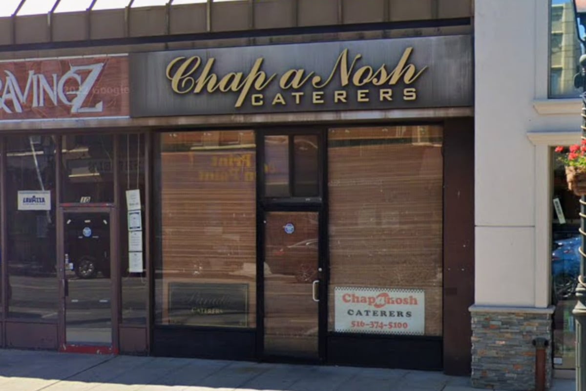 ChapANosh Closes in Midwood; Catering Continues