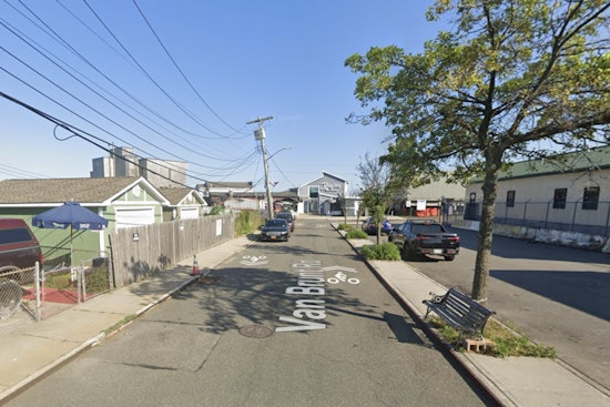 Far Rockaway Inferno Sends Swarm Of Firefighters Into Overnight Battle