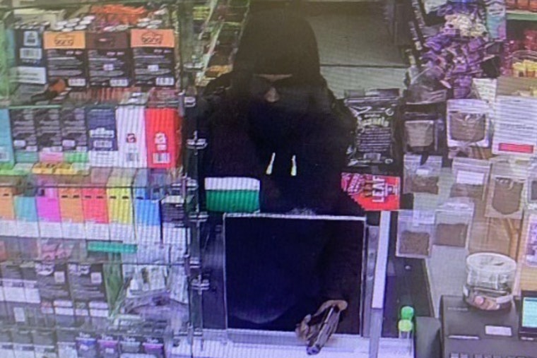 Feds Drop 17-Year Hammer On D.C. Gunpoint Robber After 29 Heists